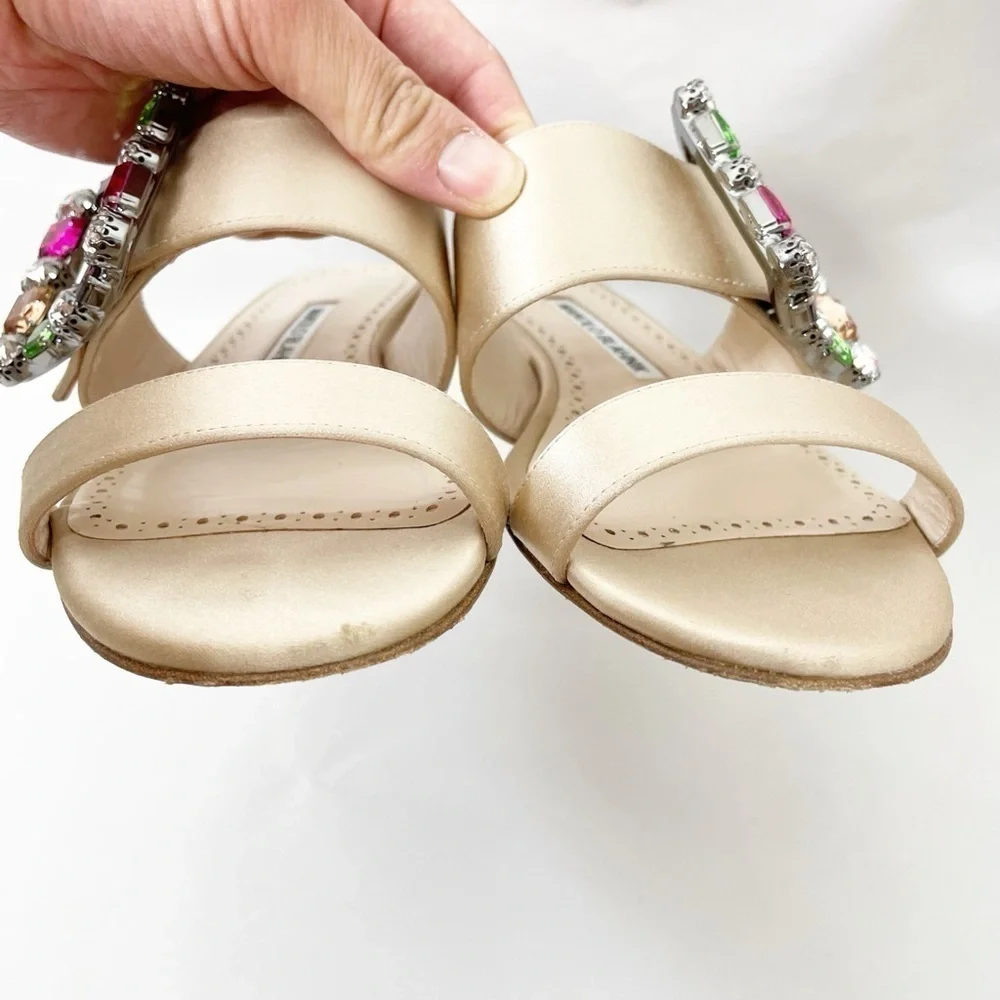 MANOLO BLAHNIK Verda Jewel Embellished Satin Sandals